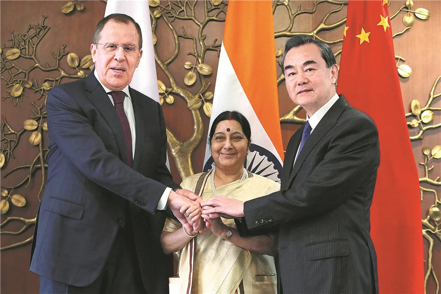 Chinese, Russian and Indian ministers meet