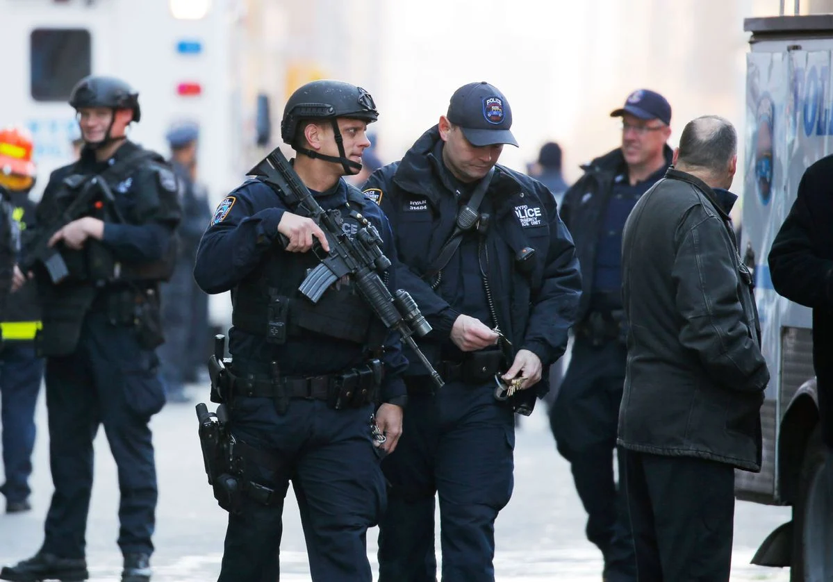 Explosion Rocks Manhattan Transit Hub, Authorities Apprehend Suspect